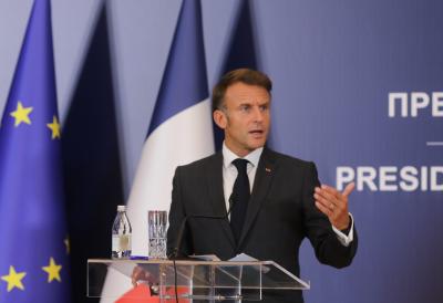 PROBLEMI U RAJU: Francuski predsednik osuđuje SAD zbog „okretanja leđa saveznicima“