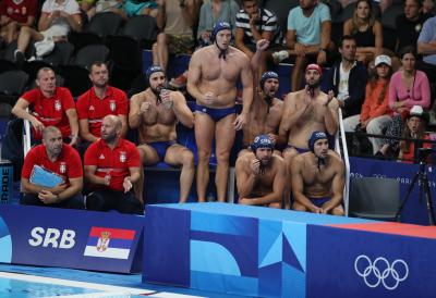 DA SE NAJEŽIŠ: Vaterpolisti Srbije KAO JEDAN zapevali himnu pred polufinale (VIDEO)
