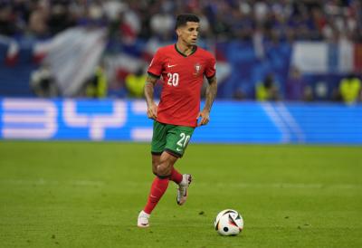 Žoao Kanselo na pozajmici u Barseloni do kraja sezone