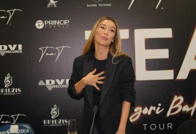 Oglasila se Tea Tairović nakon viralne reakcije na izjavu Petra Mitića "Bilo je nezgodno"