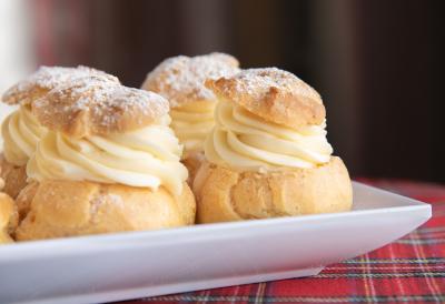 Proveren recept za princes krofne: Toliko se lako prave da ih i početnici naprave "iz prve"!