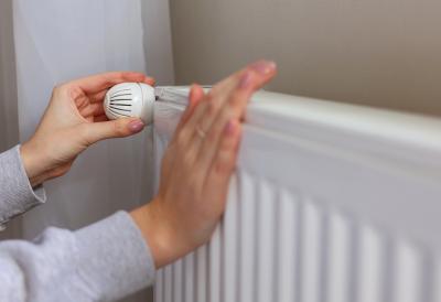 U Beogradu od jutros panika zbog hladnih stanova: Radijatori ne rade u ključnim delovima grada, evo i zbog čega