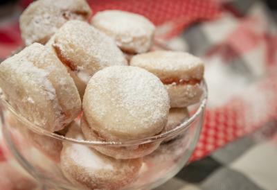 Posne VANILICE OD SAMO 2 SASTOJKA koji daju kolačićima POSEBAN UKUS: Duže će ostati sveže!