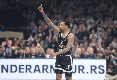 "NEKI IGRAČI NISU SHVATILI GDE SU DOŠLI": Oglasio se Karlik Džons!