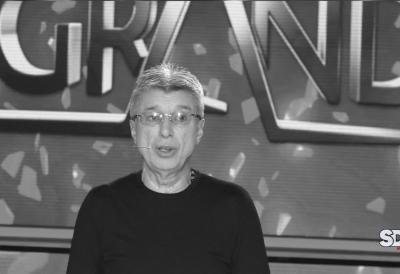 "Grand je imao prava na prodaju" Pevač otkrio šta se dešavalo iza kulisa ugovora sa Sašom Popovićem