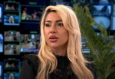 "Dobila je sve, a ja ništa" Ova žena je rođena sestra Jovane Jeremić, situirana je i to voditeljku boli - Pravi je đavo