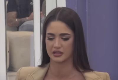 Anđela Đuričić se oglasila iz PRAVOSLAVNE SVETINJE, poslala snažne duhovne reči: "Slava mu i milost"