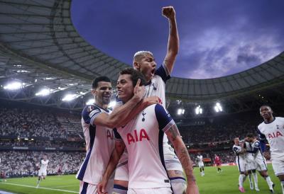 Evropski i svetski šampion se nudi Totenhemu!