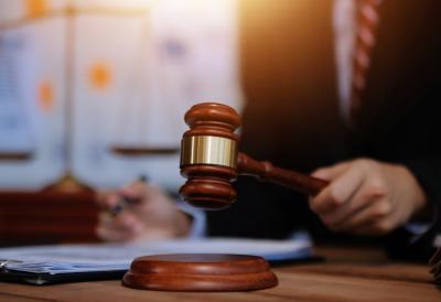 Saslušano lice koje je bacilo bombu na fitnes klub u Zemunu: Tužilaštvo izdalo saopštenje