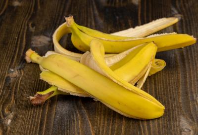 Ne bacajte koru od banane: Evo šta se dešava u telu kada je pojedete