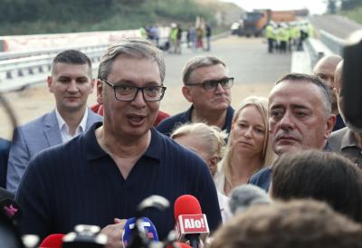 Predsednik Vučić obilazi novoosnovani Centar za palijativno zbrinjavanje UKC