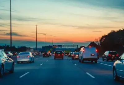 Javno podjetje Putevi Srbije opozorilo voznike pred uporabo odstavnega pasu