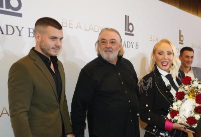 Evo kako se zapravo zovu Brenini i Bobini sinovi: U dokumentima im pored imena piše još nešto