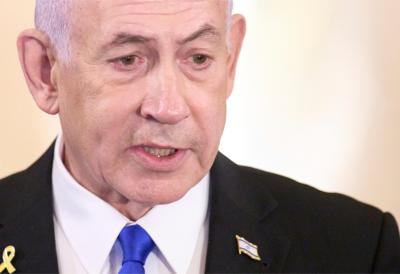 Benjamin Netanjahu se je zastrupil in dehidriral