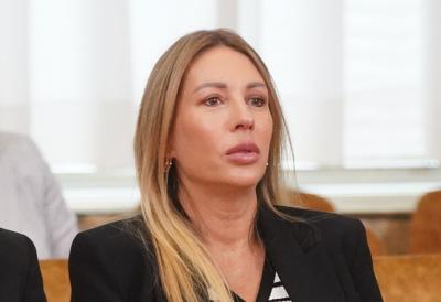 Ministrica Đedović Handanović o sankcijah NIS-u in pogovorih z Rusijo