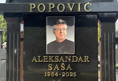 Promenjen mermerni spomenik Saši Popoviću: Porodica je imala jedan zahtev za svog najmilijeg