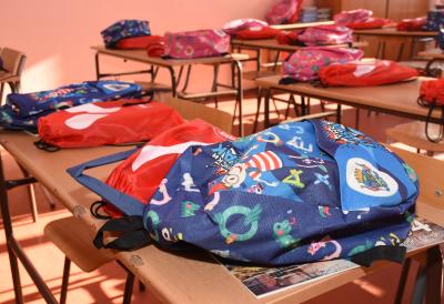 Zemunskim đacima prvacima na dar rančevi i školski pribor