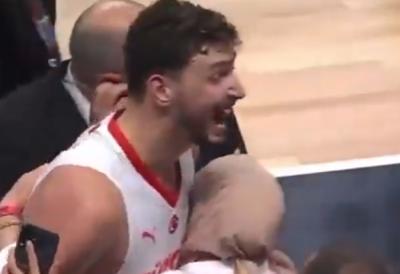 Šengun burno proslavljal zmago Turčije nad Srbijo z žaljivkami