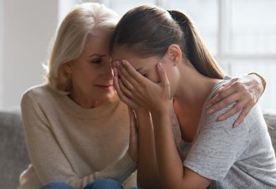 Teška sudbina srpske porodice: Pet godina života izbrisano jednim potezom - samohrana majka i deca suočeni sa deportacijom