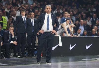 Oslanja se na rovite: Kokoškov bez četiri igrača, nastupiće rekovalescenti