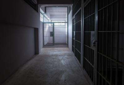 Horor scena u zatvoru: Pronađeno deset mrtvih zatvorenika, sumnja se da su preminuli od ove zarazne bolesti