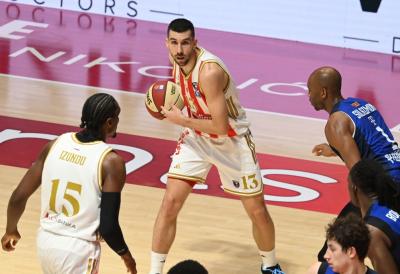 ZVEZDA NAPRAVILA DOBRU UVERTIRU PRED MEČ SA DUBAIJEM: Crveno-beli furioznom trećom četvrtinom srušili Budućnost