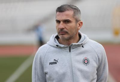 ČAST I PRIVILEGIJA: Prvo obraćanje Nenada Stojakovića kao trenera Partizana