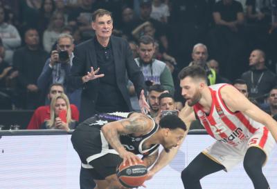 SJAJNI PLEJ DOBIJA ZAMENU: Stiže BRUTALNO POJAČANJE - 21 poen u proseku, Srbin ga dobro poznaje