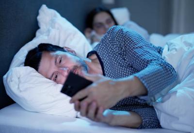 Znakovi koje ne treba ignorisati: OVE navike pred spavanje otkrivaju krize u vezi