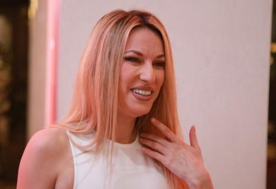 Pogledajte kako izgleda dečko Rade Manojlović - sijaju zajedno a po mnogima je partner kakav joj je oduvek bio potreban