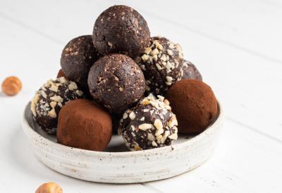 Recept za posne čoko-bombice: Od jedne smese napravite 4 sitna kolača, a gosti na slavi će biti prezadovoljni