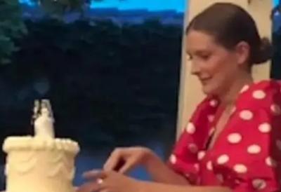 Otišla kod drugarice na venčanje, pa se OBRUKALA ZA SVE PARE: “Nadam se da će mi mladenci oprostiti”