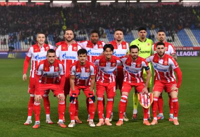 ZVEZDA OSTAJE BEZ FUDBALERA U JANUARU: Tri velikana krenula po standardnog člana prve postave