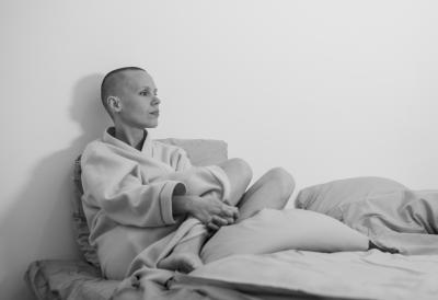 Njene reči potresle region: "Muž me ostavlja jer sam dobila rak – kaže da ne može da živi sa ćelavom ženom i da mu se perike gade"