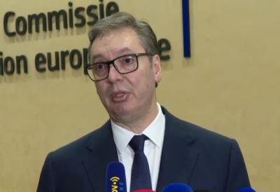 "Šetaću sva tri dana u Nišu" Predsednik Vučić sutra otvara dve fabrike svetki poznatih kompanija: Njihova poruka je ne smem da šetam, to je dehumanizacija!