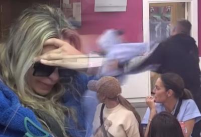 "Ovo je brutalno nasilje nad ženom": Nakon tuče sa Asminom, Anelin advokat HITNO stigao u Šimanovce - "Zahtevamo zabranu prilaska"