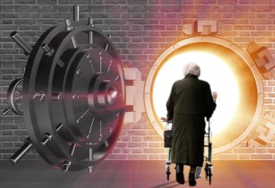 Baba za godinu dana oštetila banke za 30 miliona evra: Isparila bez traga