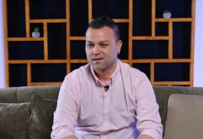 "Kaća Živković je najviše kockala, jurilo ju je obezbeđenje" Cobe ispričao šta se dešavalo na turneji u Americi i kakav je život sa Radom Manojlović