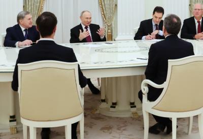 Jedan detalj naslućuje mir? Stigla prva reakcija iz Rusije nakon istorijskog sastanka Putina i Trampovih ljudi