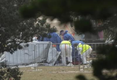 Teroristi sa plaže Bondi stavili bombe u teniske loptice: "On me svako jutro zvao sa govornice i pričao šta je plan" (VIDEO)