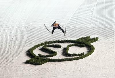 POČELA TURNEJA ČETIRI SKAKAONICE: Dominacija Slovenca