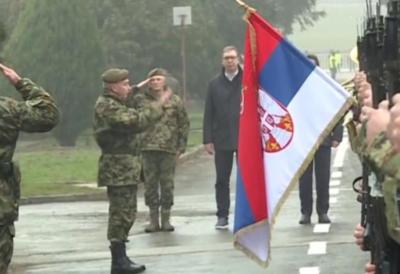 (UŽIVO) Predsednik Srbije u Nišu: Vučić obilazi kasarnu Mija Stanimirović