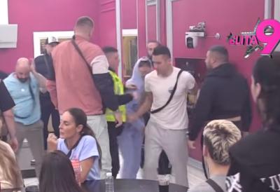 Evo šta je prethodilo strašnoj tuči Aneli i Asmina: Gledaocima ovo promaklo tokom prenosa na Pinku (VIDEO)