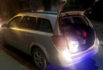 Šok u Prokuplju: Policija zaustavila auto, vozač (59) odmah uhapšen nakon otvaranja gepeka, oglasio se Dačić