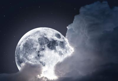 VEČERAS NA NEBU: Hladan Mesec otvara energetski portal – pogledajte u 00:14 i zamislite želju! Počinje najjači astro ciklus u decembru + mesečeva dijeta koja topi 3 kg za 24 sata