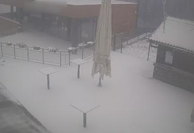 Zabelelo se u komšiluku: Tokom noći došlo do promene vremena - sneg u ovim delovima zemlje, na Jadranu olujna bura