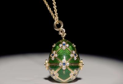 Filmska pljačka vrednog nakita, žanr - komedija: Muškarac ukrao privezak od 19.000 dolara i progutao ga, pregled lekara doneo šokantan preokret