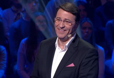 "Ko je smislio ovo pitanje?" Jovan Memedović se zbunio u "Superpoteri": Kad je video, potpuno se paralisao