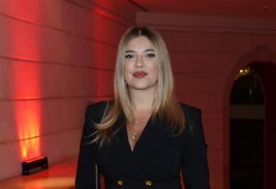 Kija Kockar pokazala šta joj je poklonio dečko: Kad ovo vidite, odmah ćete jednu pesmu početi da pevate