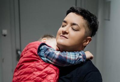 Prvi put procurelo: O surogat majci sina Marije Šerifović OVO niste znali! "Ima muža, nije nimalo..."